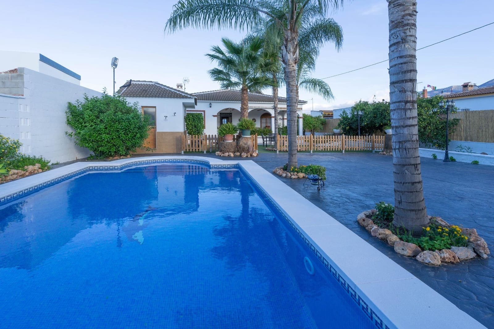 3 bedroom Villa for rent in Alhaurin el Grande with pool - € 1,800 (Ref: 9362638)