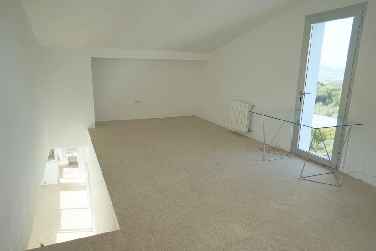 4 sypialnia Willa na sprzedaż w Alhaurin el Grande z basenem - 1 040 000 € (Ref: 9410970)