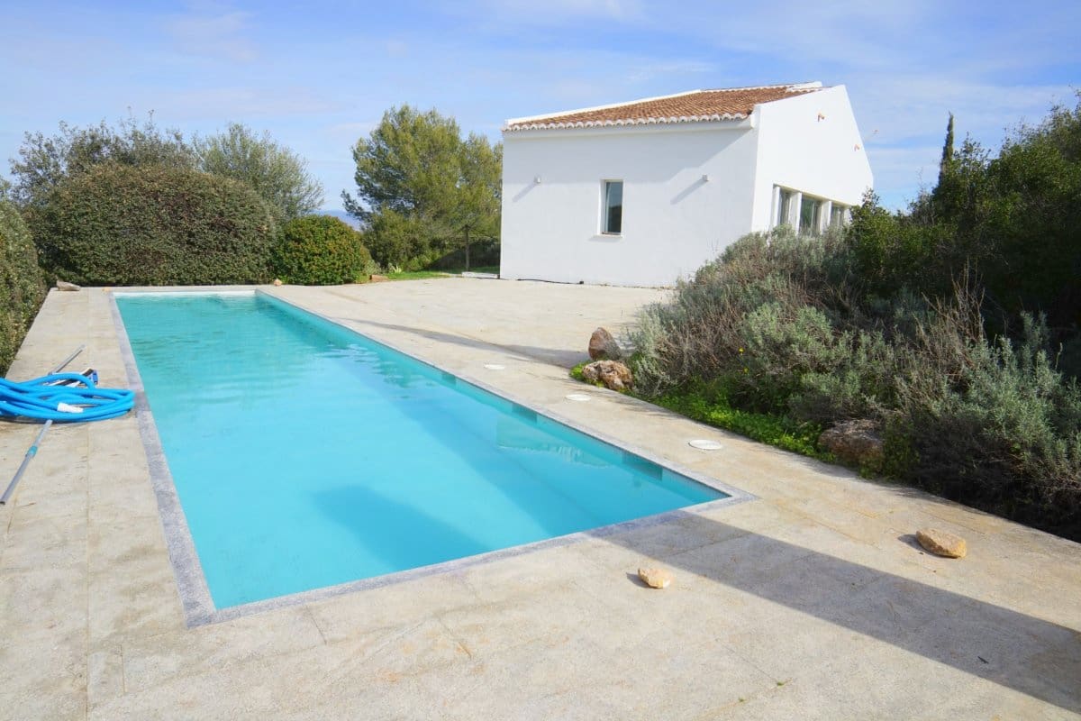 4 sypialnia Willa na sprzedaż w Alhaurin el Grande z basenem - 1 040 000 € (Ref: 9410970)