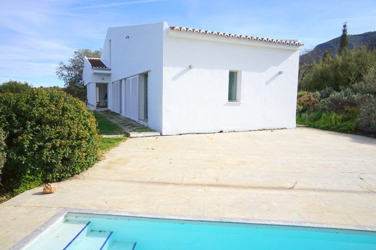 4 sypialnia Willa na sprzedaż w Alhaurin el Grande z basenem - 1 040 000 € (Ref: 9410970)