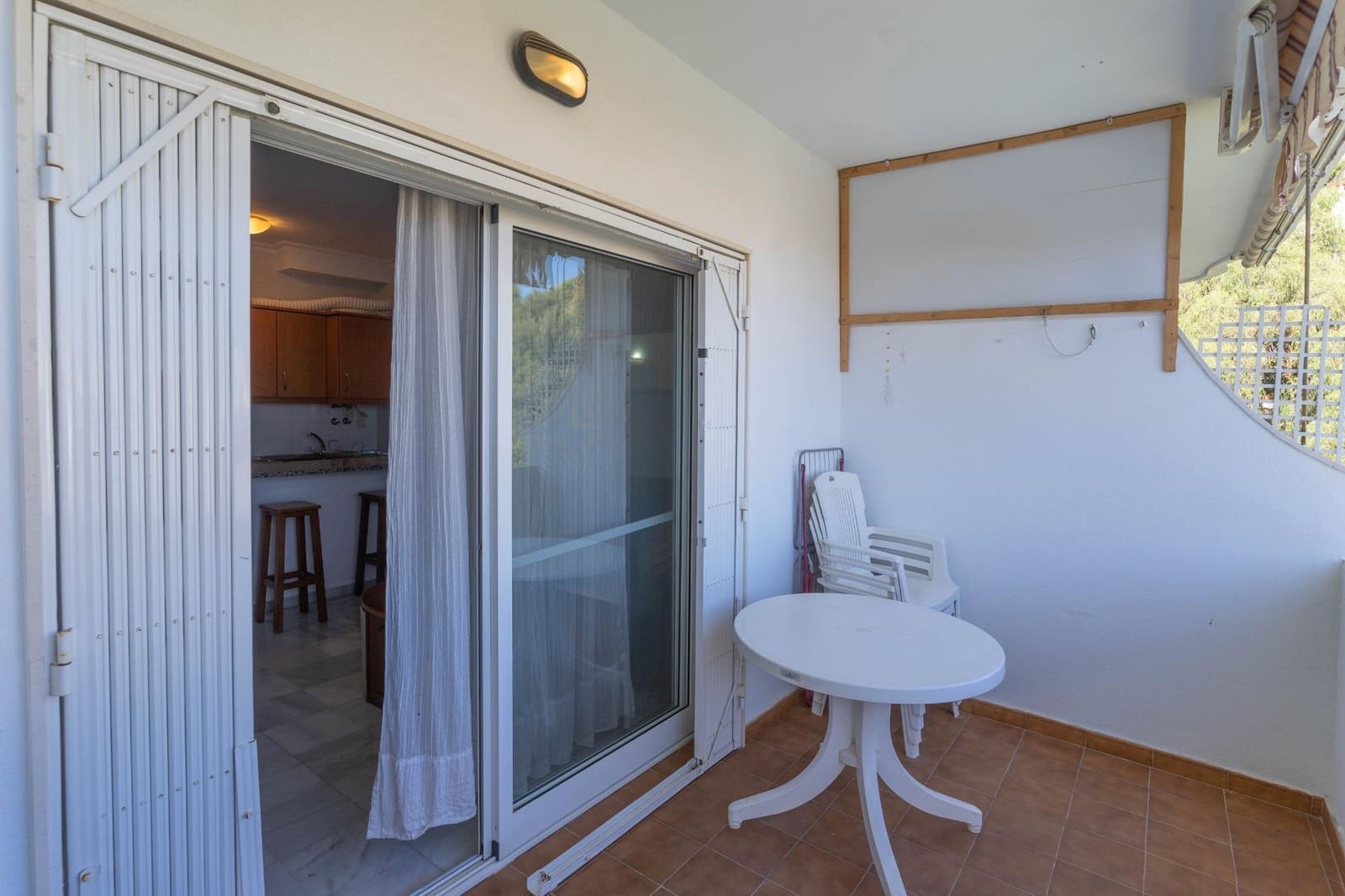 Apartamento de 1 habitación en Fuengirola en alquiler con piscina - 1.000 € (Ref: 9427219)