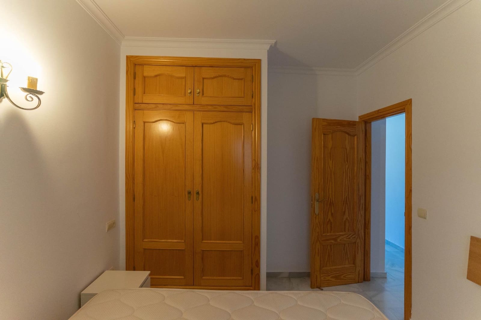 Apartamento de 1 habitación en Fuengirola en alquiler con piscina - 1.000 € (Ref: 9427219)