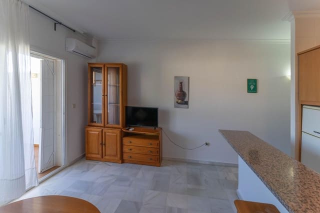 1 sypialnia Apartament do wynajęcia w Fuengirola z basenem - 1 000 € (Ref: 9427219)