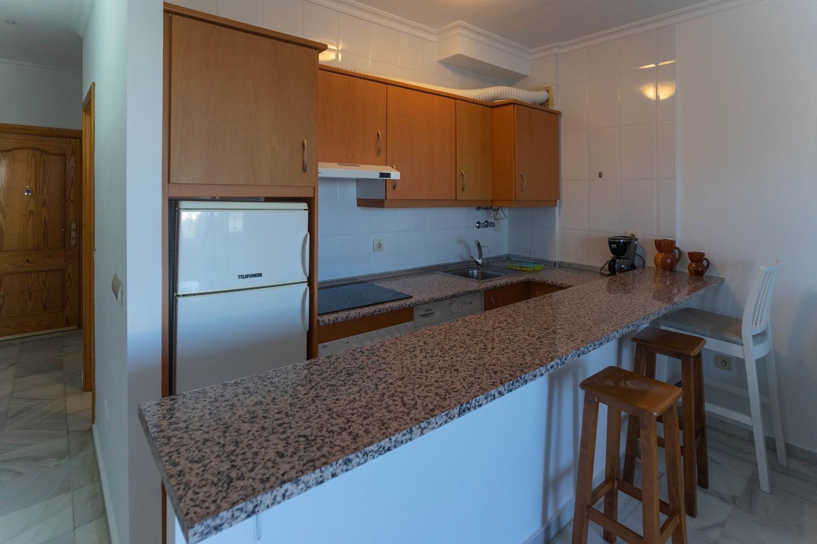 Apartamento de 1 habitación en Fuengirola en alquiler con piscina - 1.000 € (Ref: 9427219)