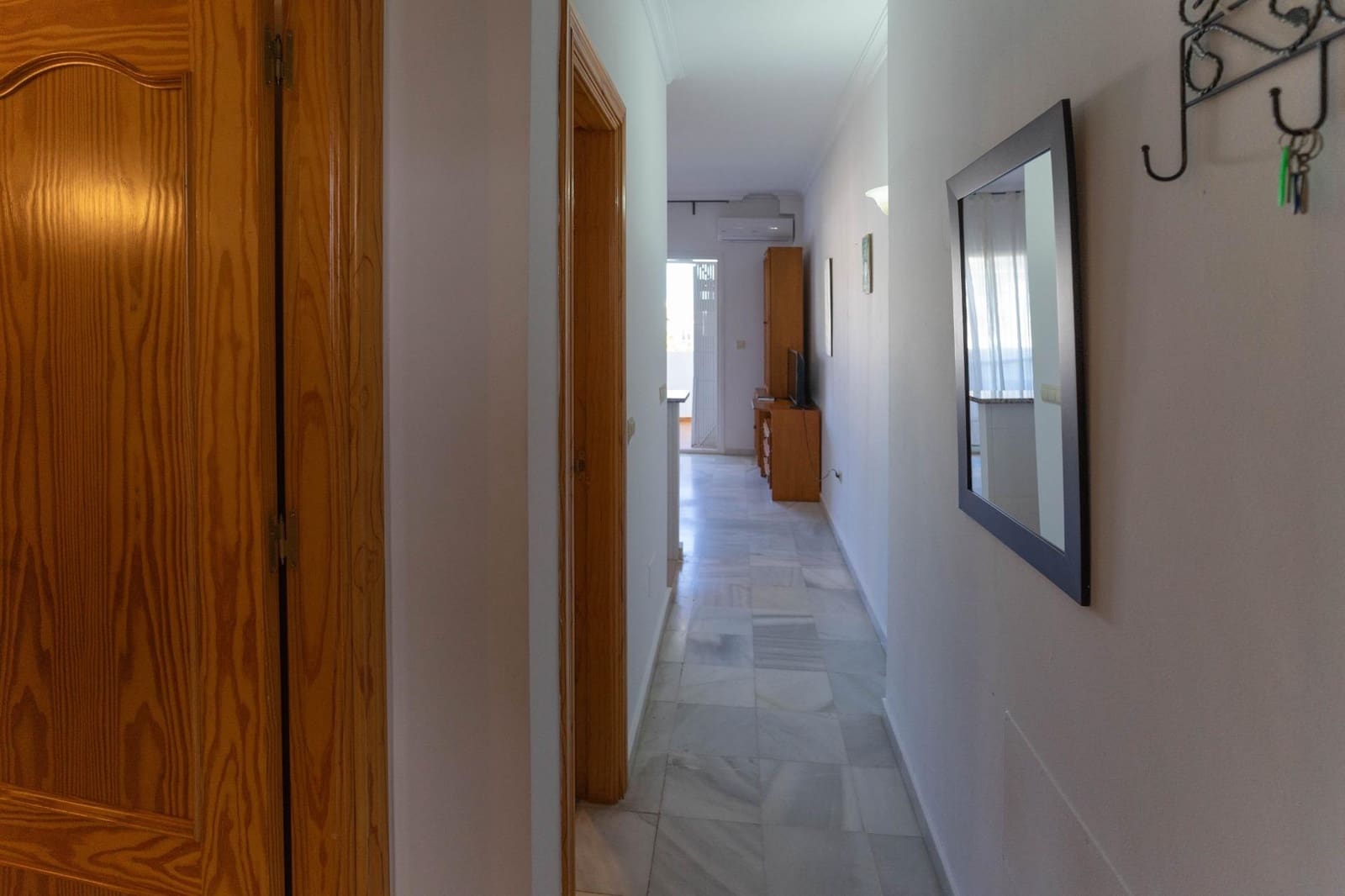 Apartamento de 1 habitación en Fuengirola en alquiler con piscina - 1.000 € (Ref: 9427219)