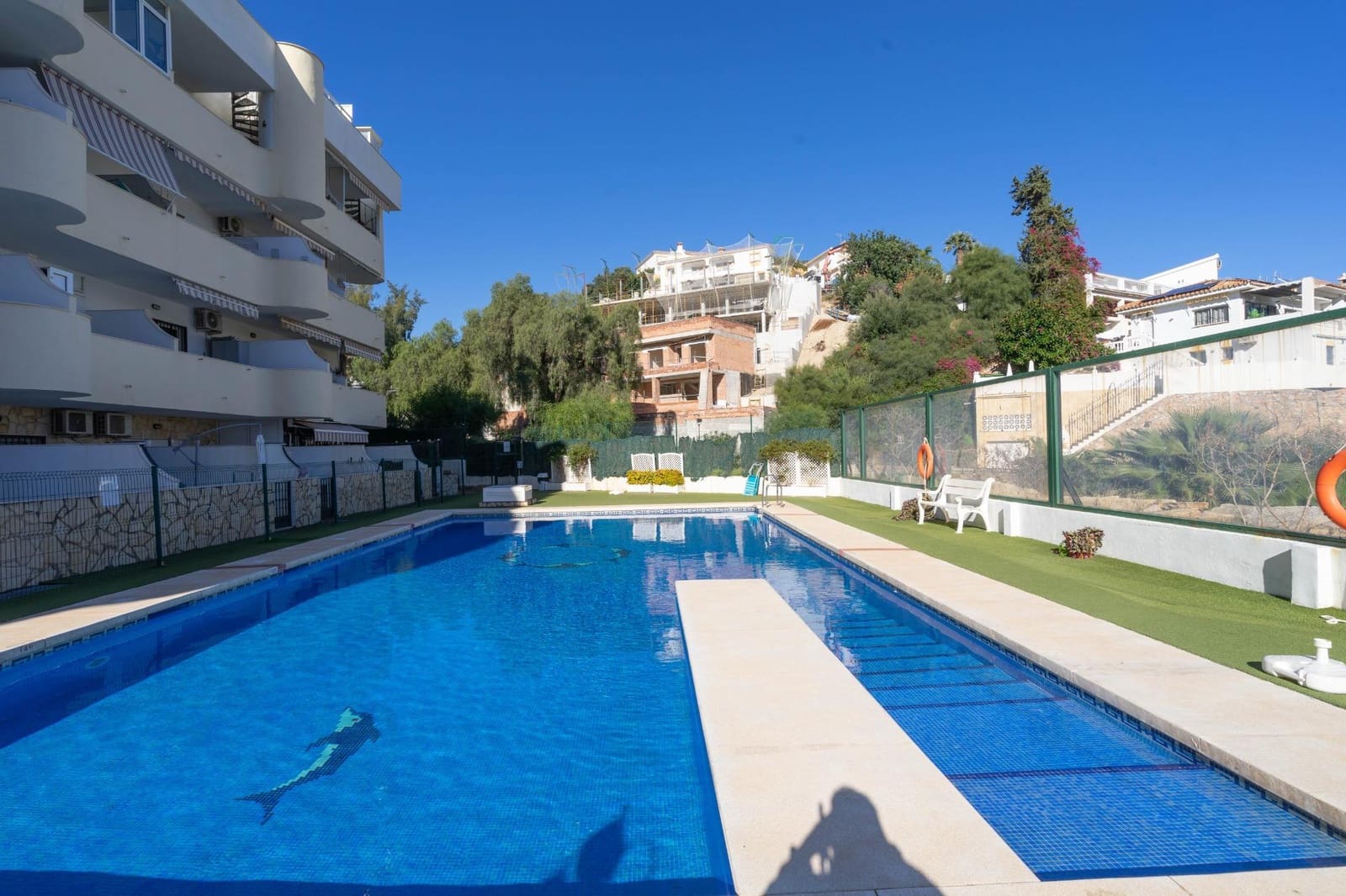 Apartamento de 1 habitación en Fuengirola en alquiler con piscina - 1.000 € (Ref: 9427219)