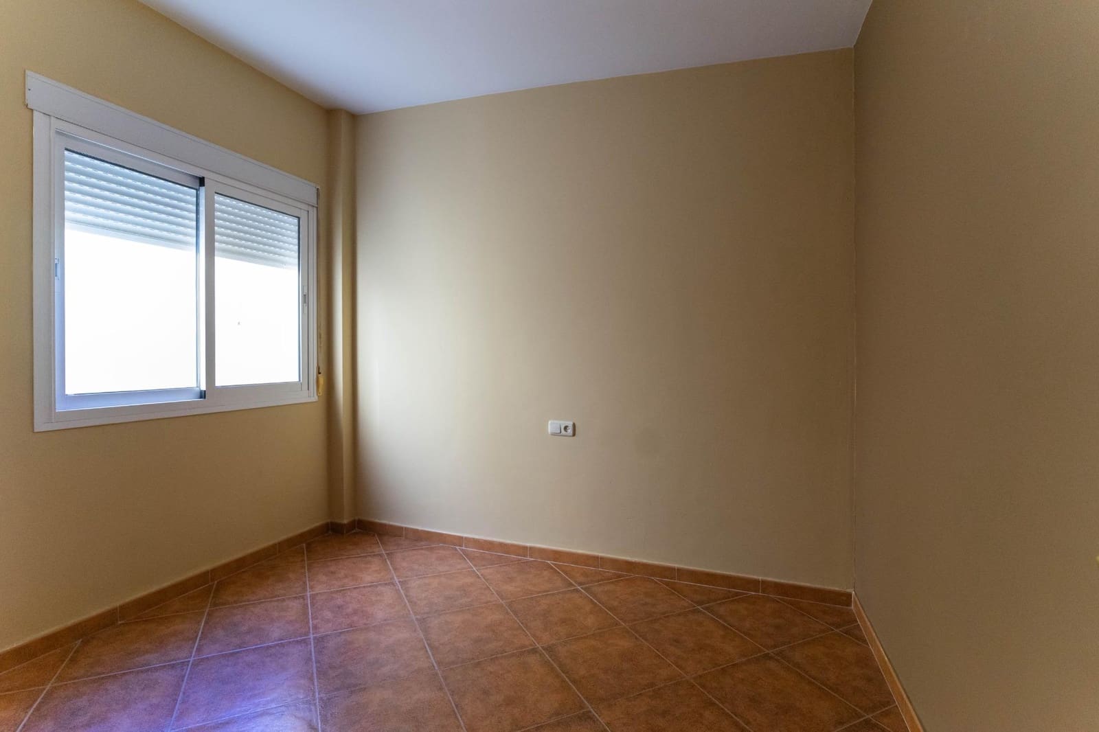 2 sypialnia Penthouse do wynajęcia w Alhaurin el Grande - 900 € (Ref: 9427220)