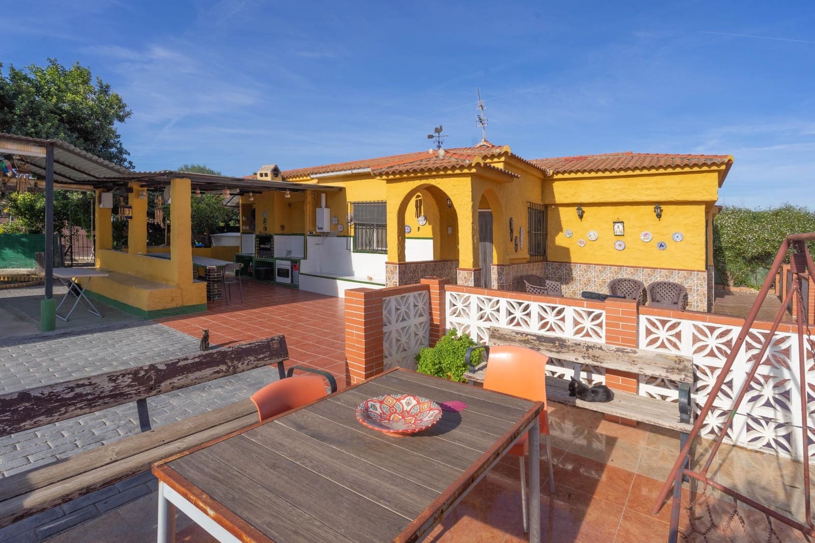 4 soveværelse Villa til salg i Cartama med swimmingpool - € 360.000 (Ref: 9449185)