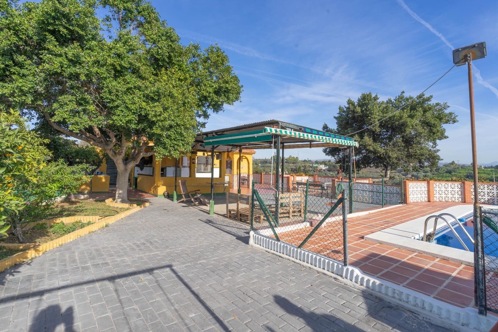 4 soveværelse Villa til salg i Cartama med swimmingpool - € 360.000 (Ref: 9449185)