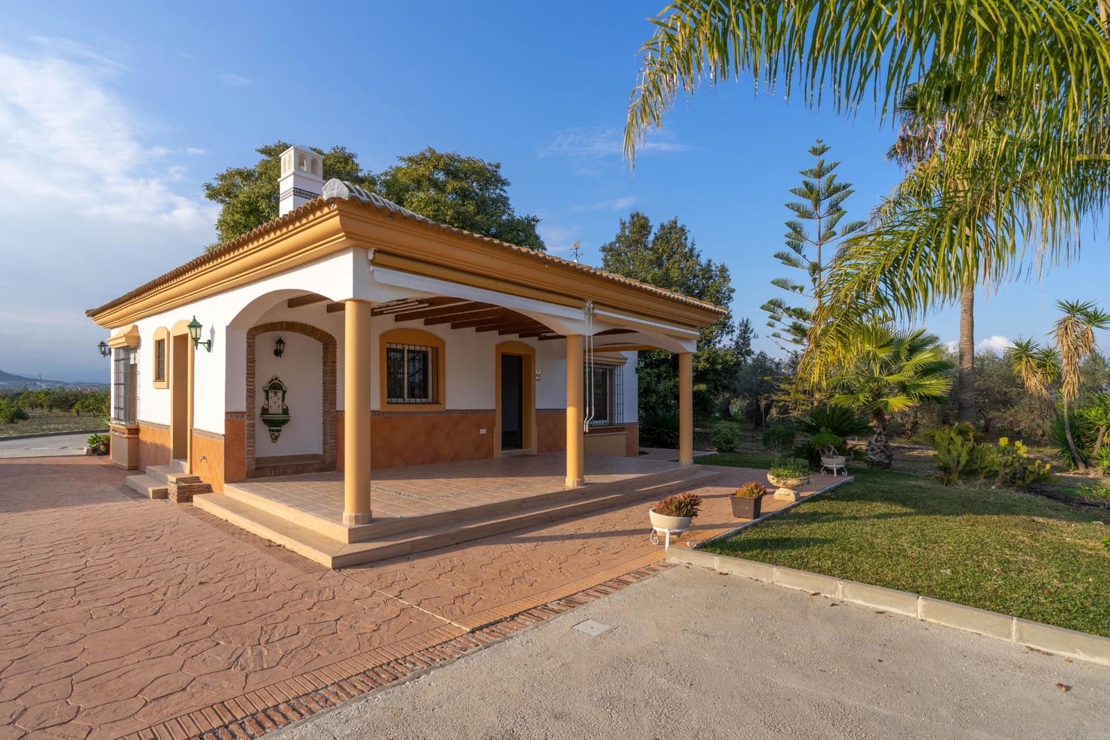 3 sovrum Villa att hyra i Alhaurin el Grande med pool - 1 900 € (Ref: 9450880)