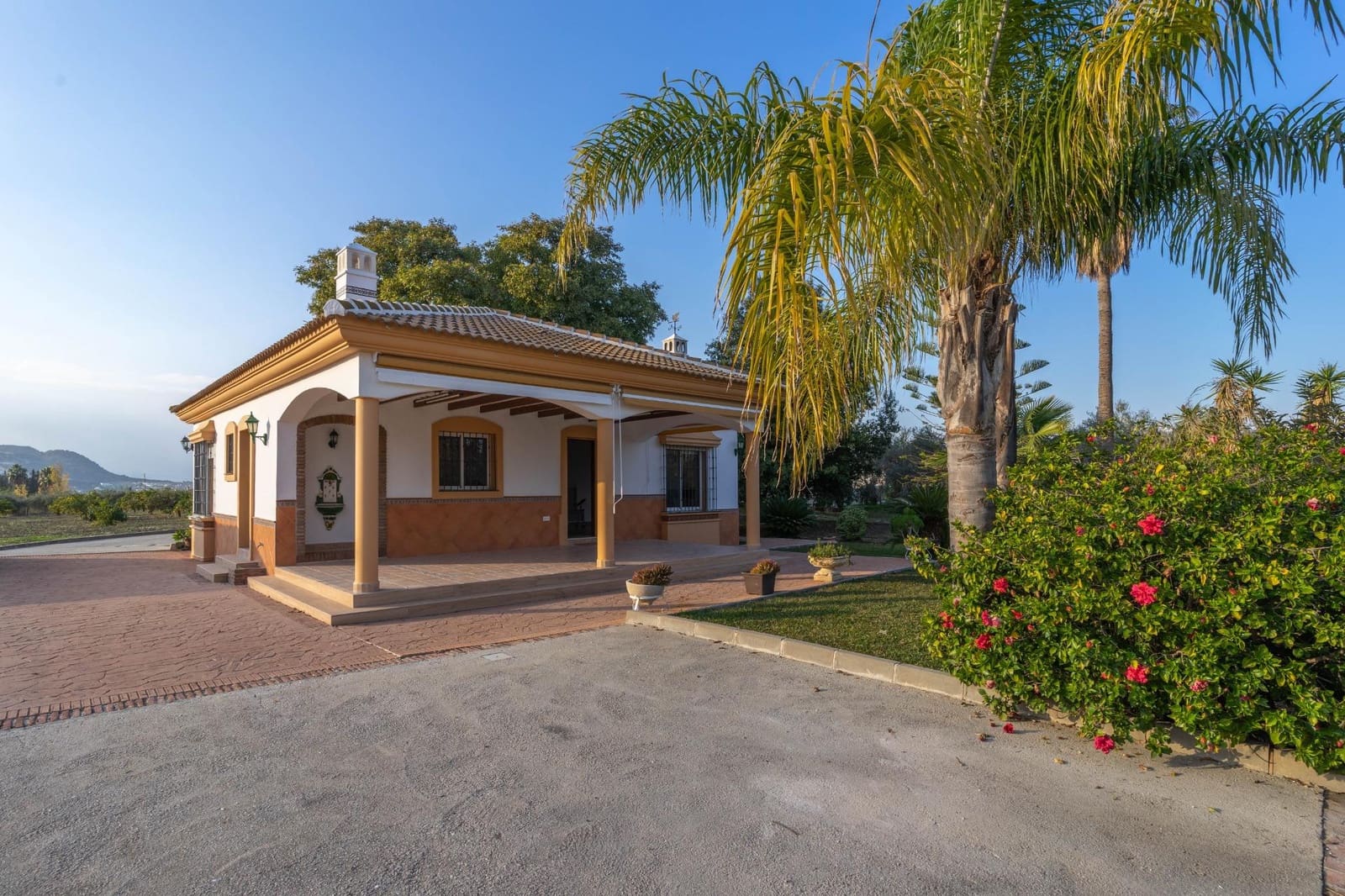 3 sovrum Villa att hyra i Alhaurin el Grande med pool - 1 900 € (Ref: 9450880)