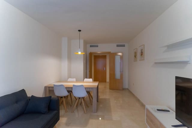 Piso de 3 habitaciones en Alhaurín el Grande en alquiler con garaje - 900 € (Ref: 9488349)