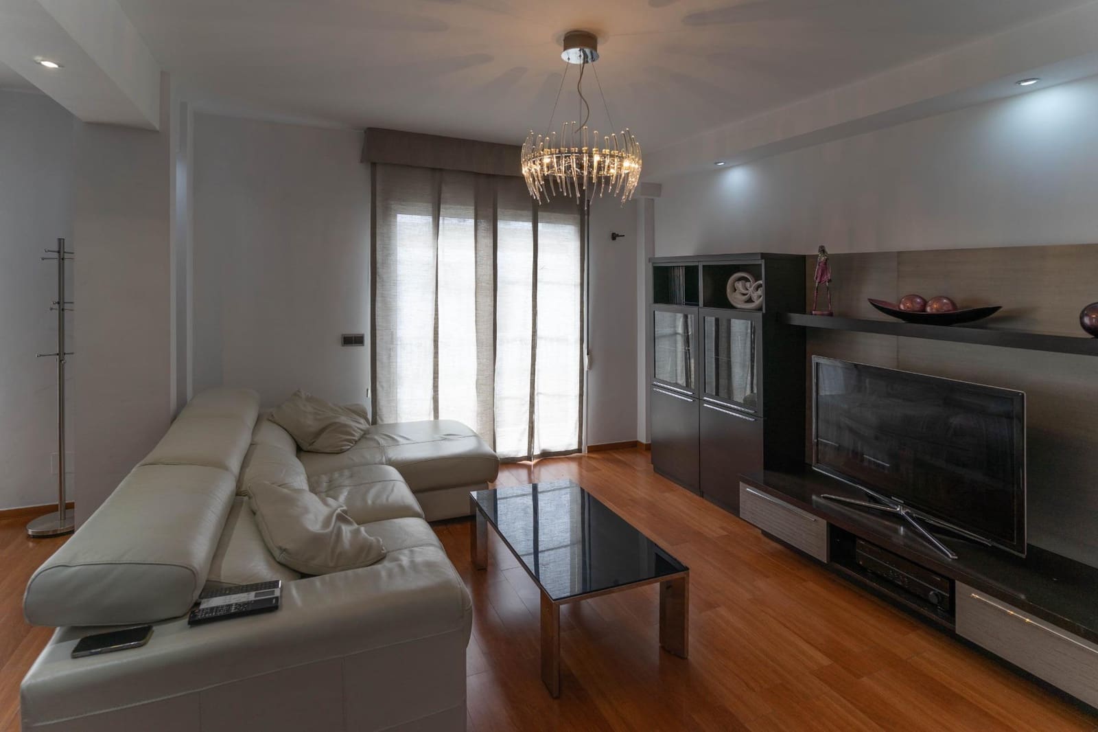 3 soveværelse Lejlighed til leje i Alhaurin el Grande - € 1.000 (Ref: 9488350)