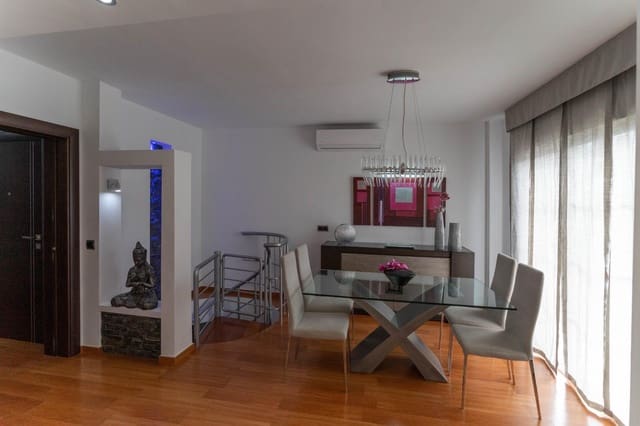 3 soveværelse Lejlighed til leje i Alhaurín el Grande - € 1.000 (Ref: 9488350)