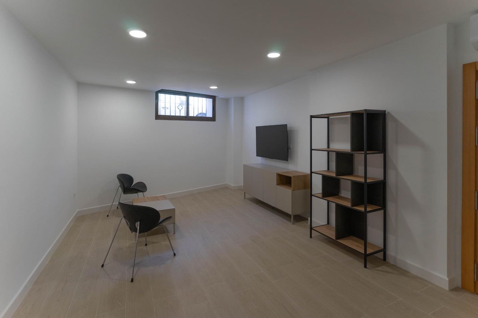 2 soverom Leilighet til leie i Alhaurin el Grande - € 750 (Ref: 9502371)