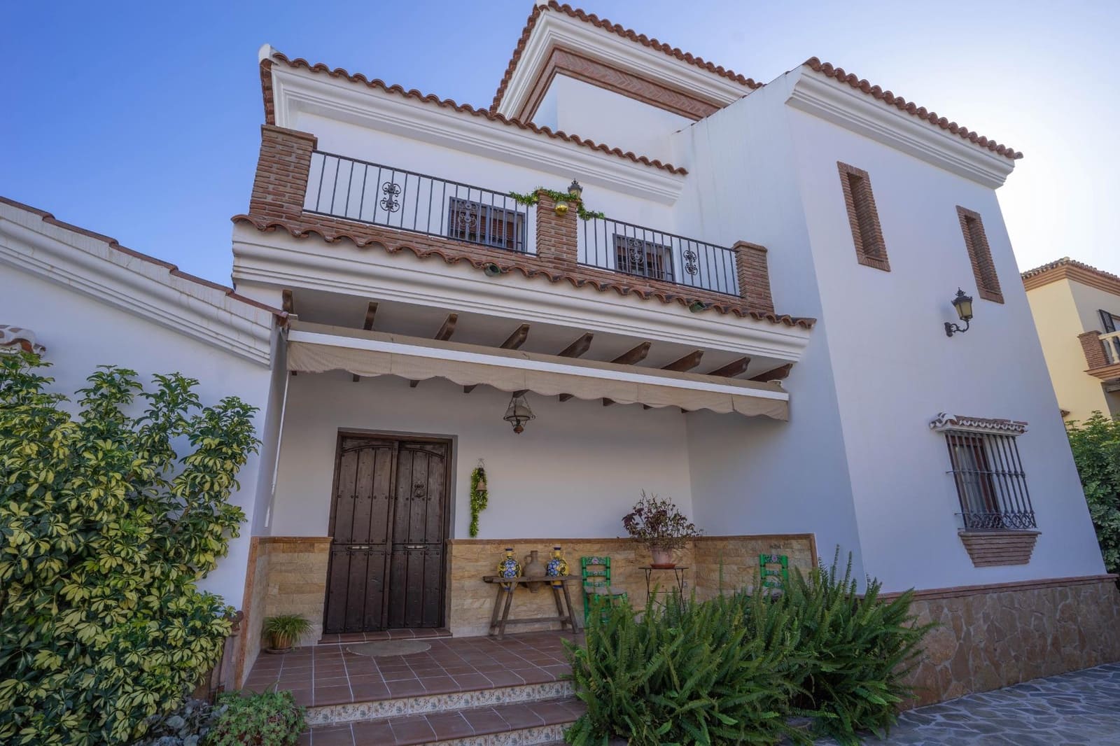 5 soveværelse Villa til leje i Alhaurin el Grande med swimmingpool garage - € 3.300 (Ref: 9513411)