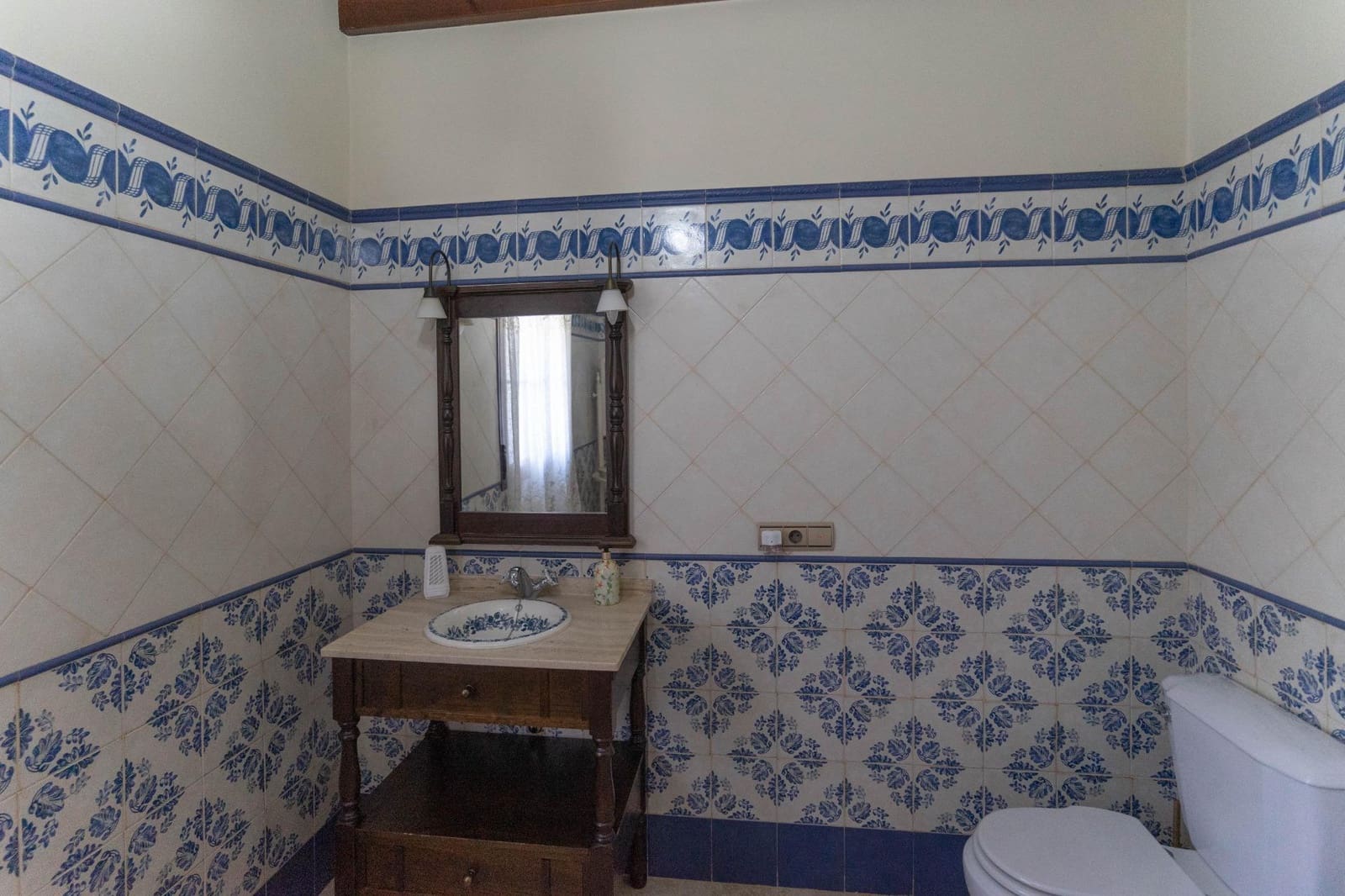 5 soveværelse Villa til leje i Alhaurin el Grande med swimmingpool garage - € 3.300 (Ref: 9513411)