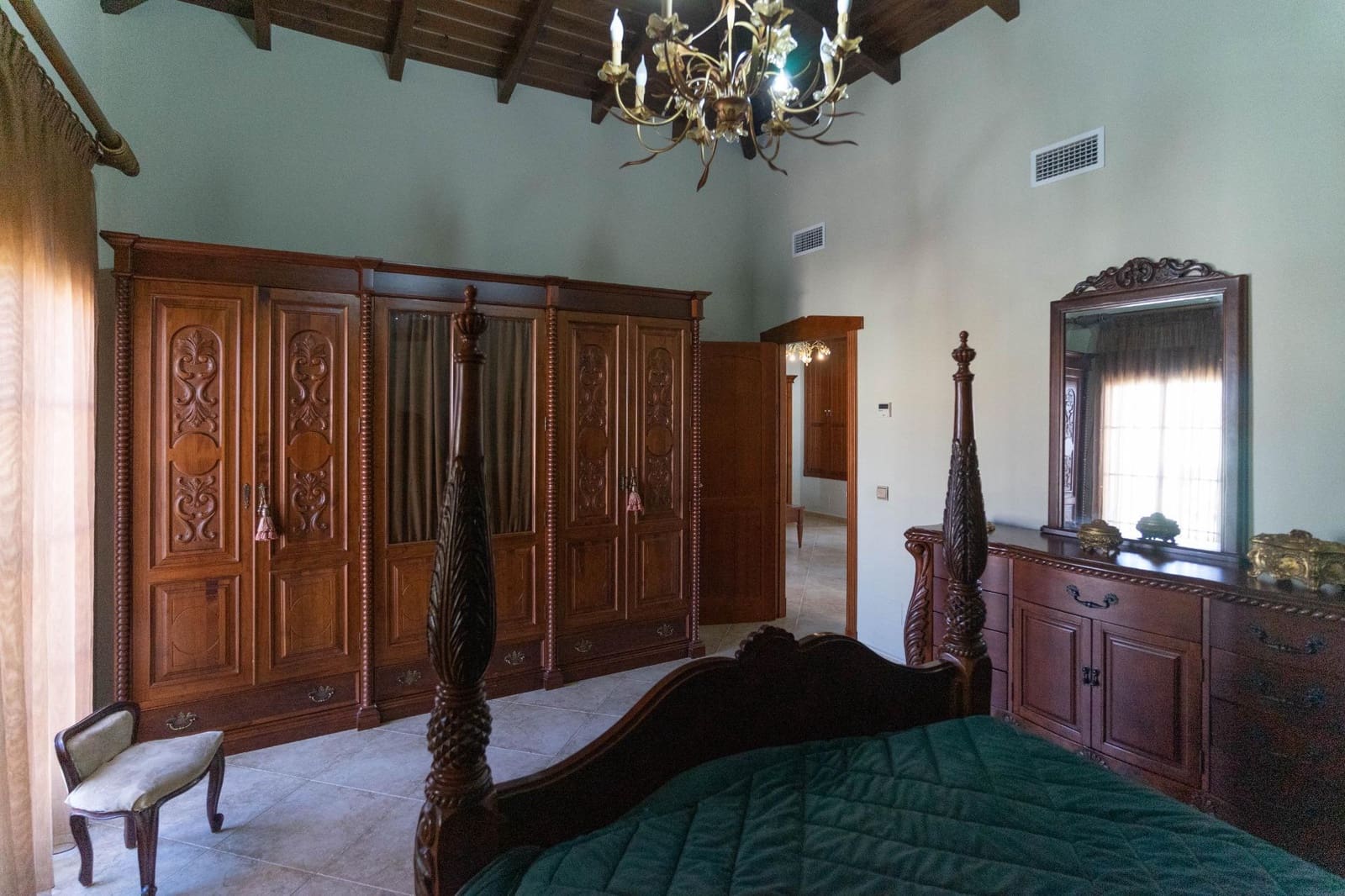 5 soveværelse Villa til leje i Alhaurin el Grande med swimmingpool garage - € 3.300 (Ref: 9513411)