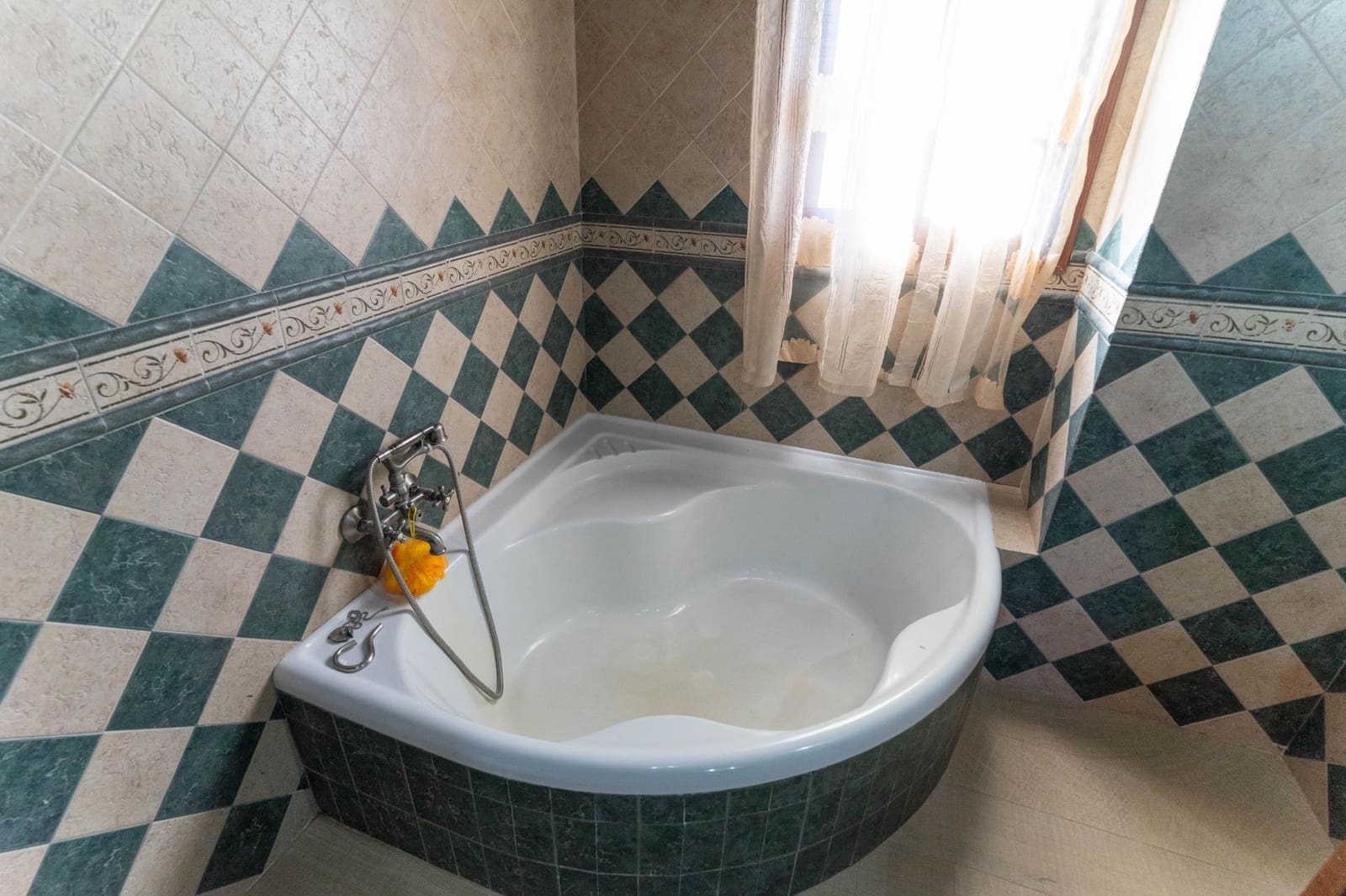 5 soveværelse Villa til leje i Alhaurin el Grande med swimmingpool garage - € 3.300 (Ref: 9513411)