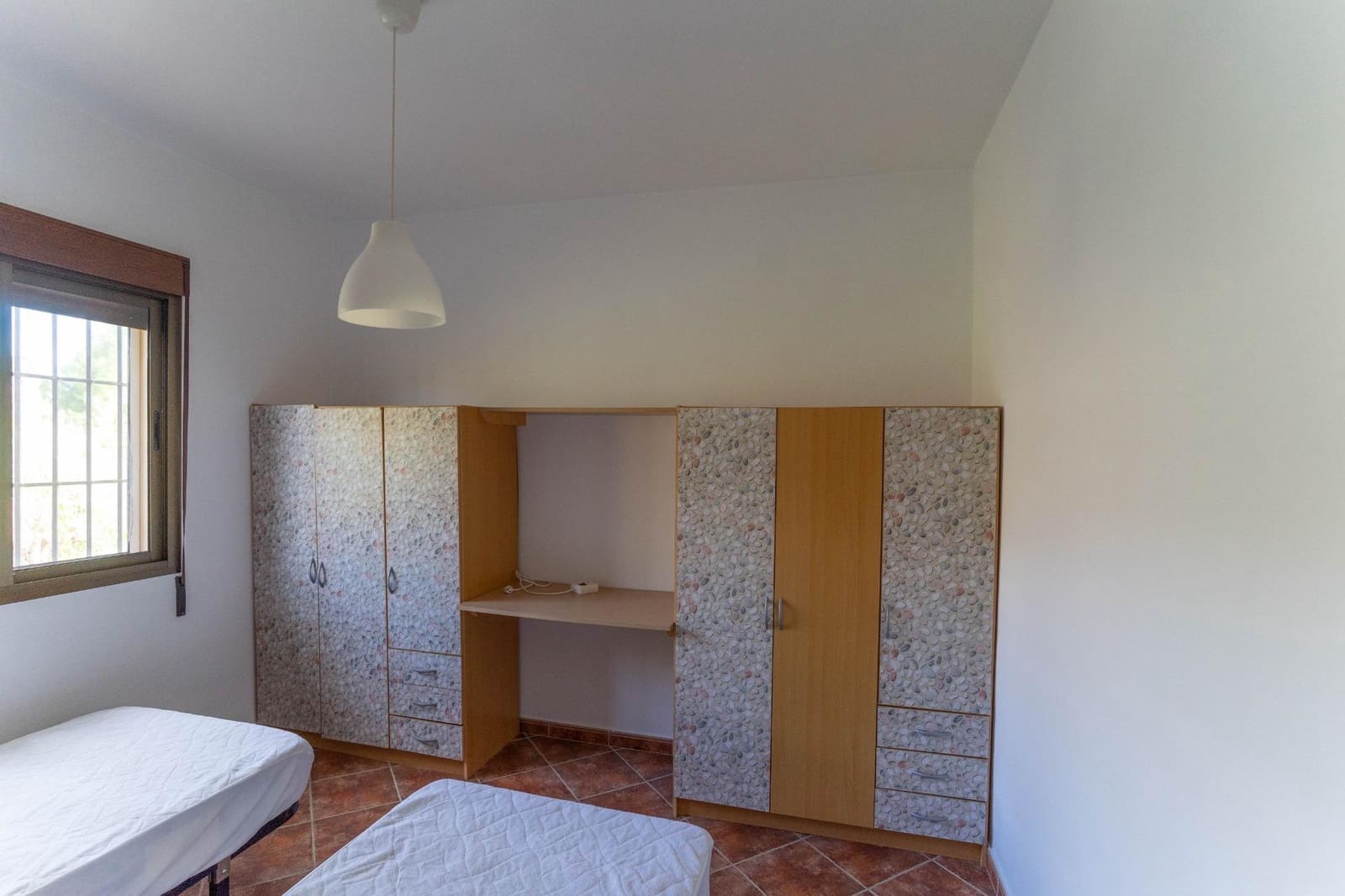 Chalet de 2 habitaciones en Alhaurín el Grande en alquiler con piscina - 1.500 € (Ref: 9543616)