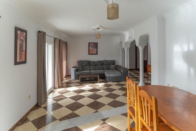 3 quarto Penthouse para arrendar em Alhaurín el Grande - 1 000 € (Ref: 9591289)