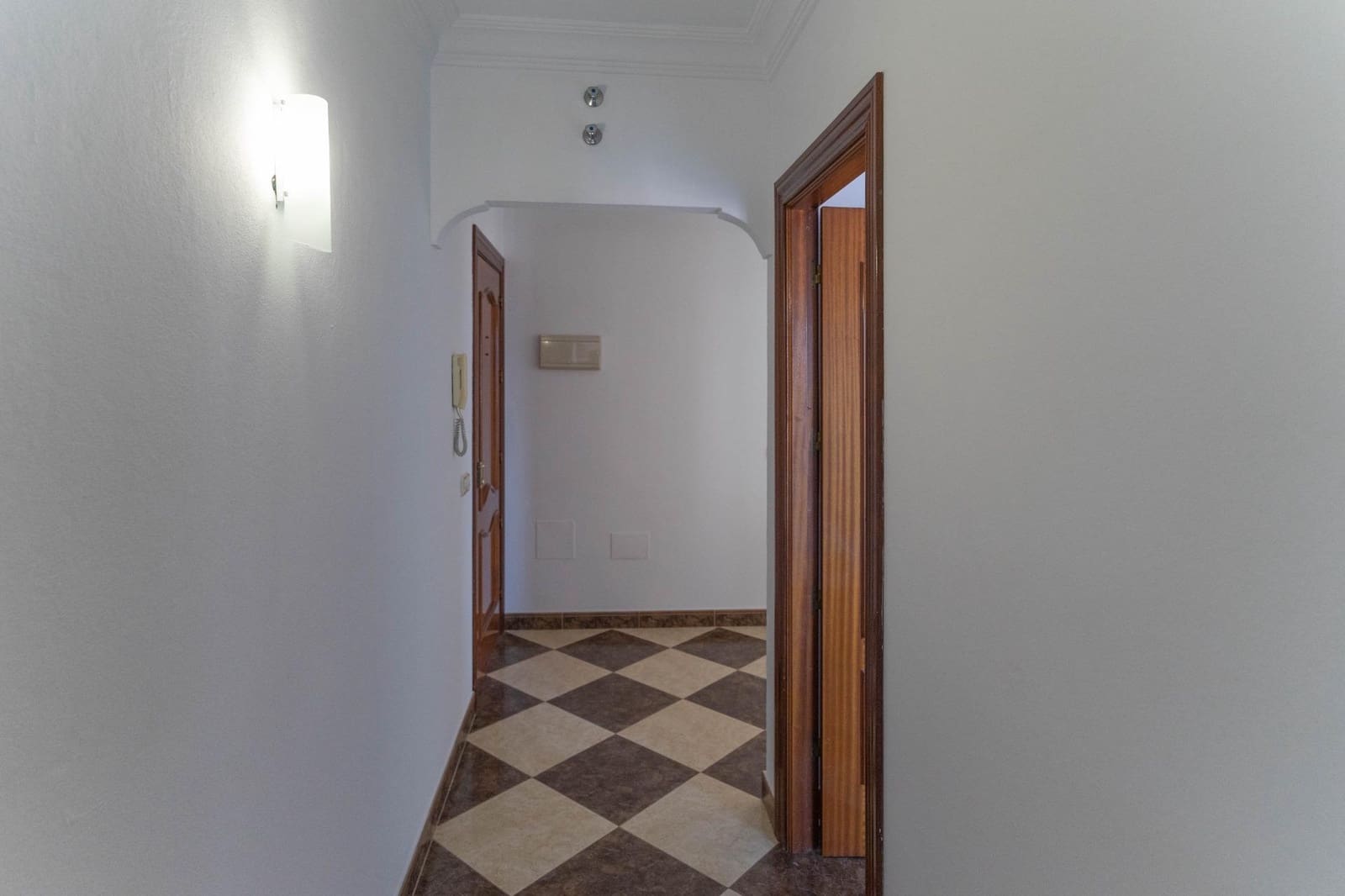 3 bedroom Penthouse for rent in Alhaurin el Grande - € 1,000 (Ref: 9591289)