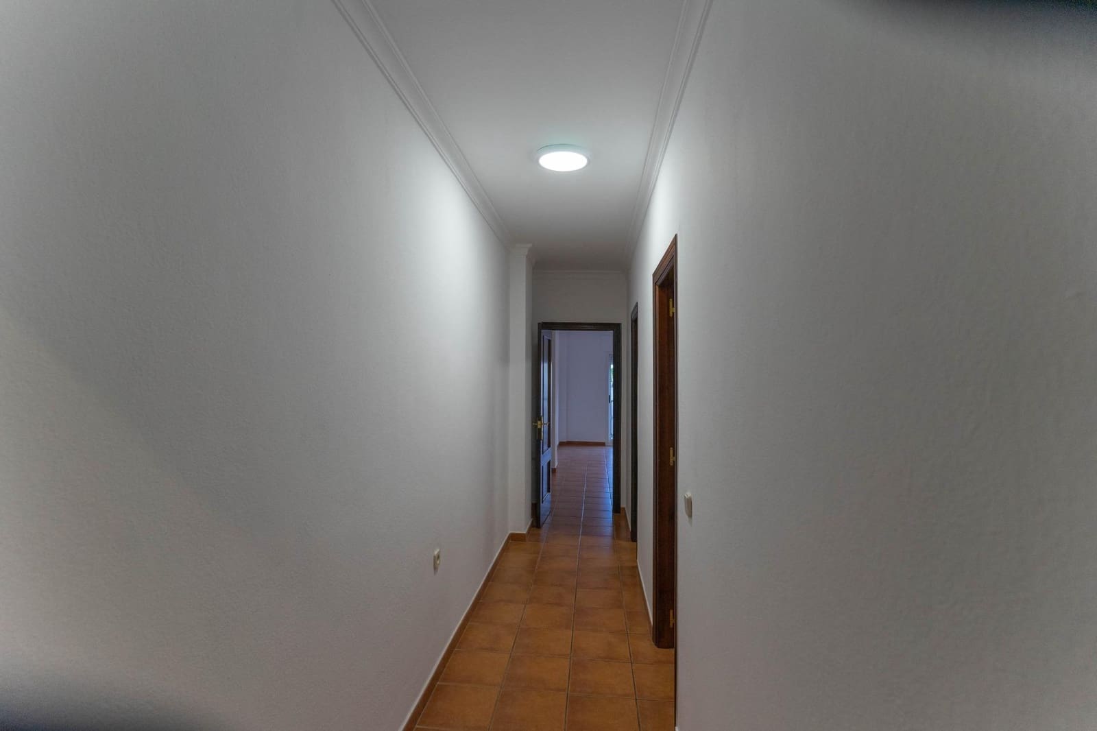 3 slaapkamer Flat te huur in Alhaurin el Grande - € 900 (Ref: 9674220)