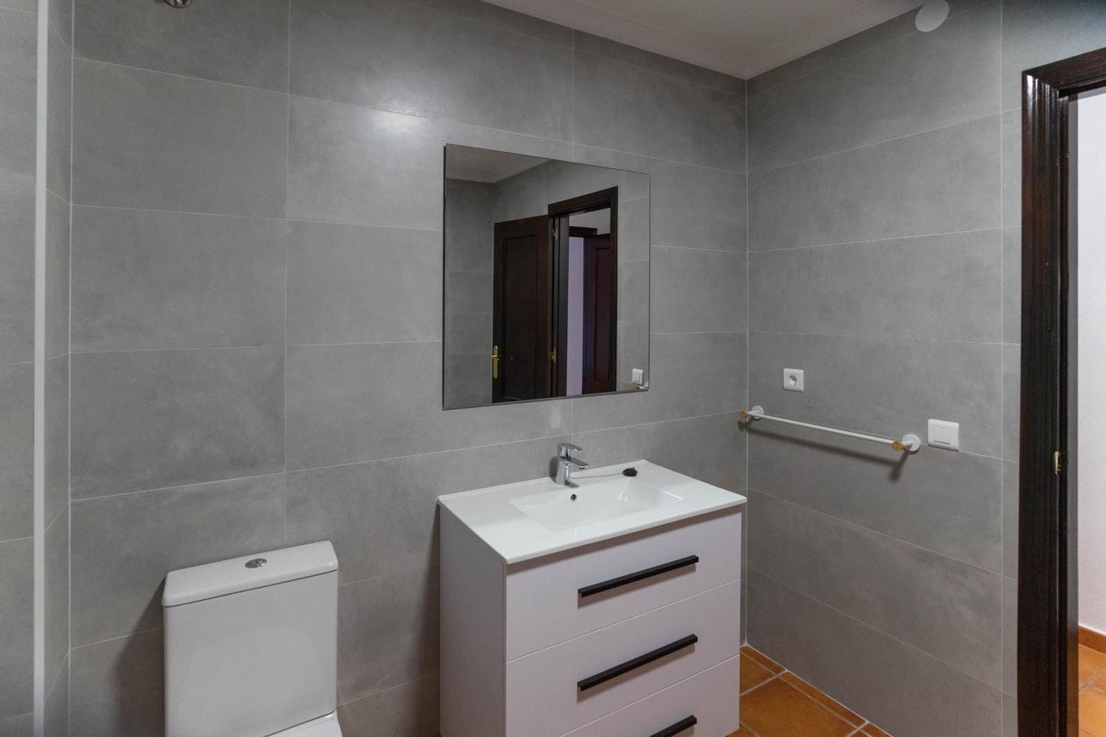 3 slaapkamer Flat te huur in Alhaurin el Grande - € 900 (Ref: 9674220)