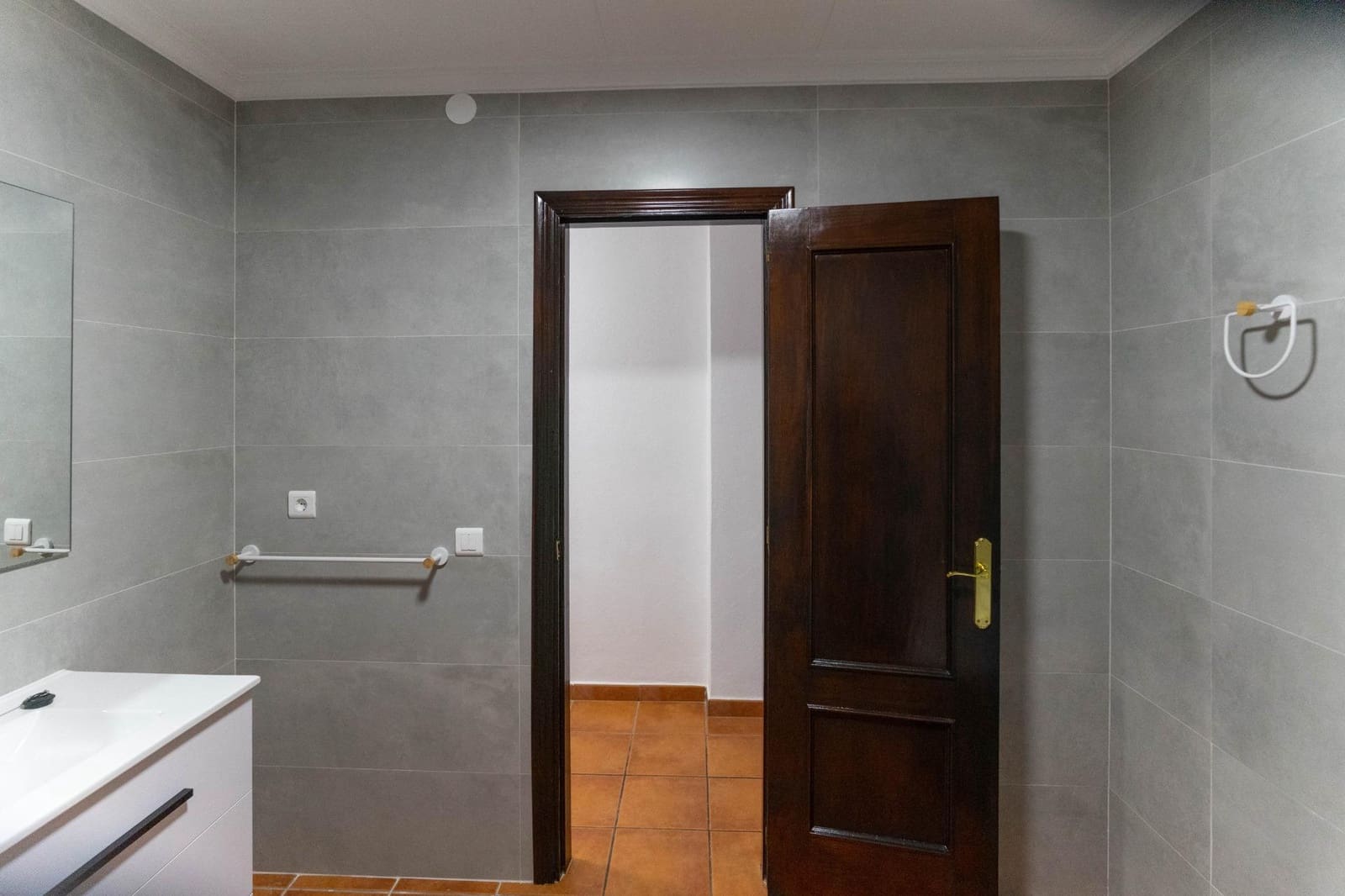 3 slaapkamer Flat te huur in Alhaurin el Grande - € 900 (Ref: 9674220)