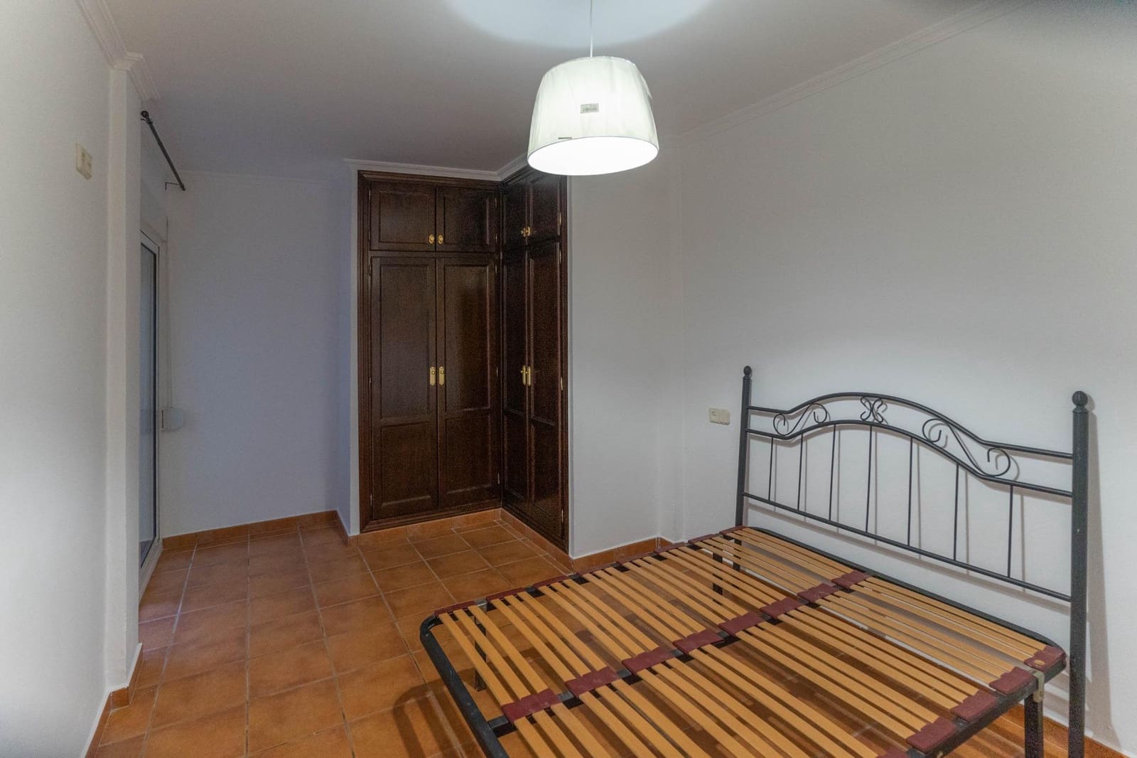 3 slaapkamer Flat te huur in Alhaurin el Grande - € 900 (Ref: 9674220)