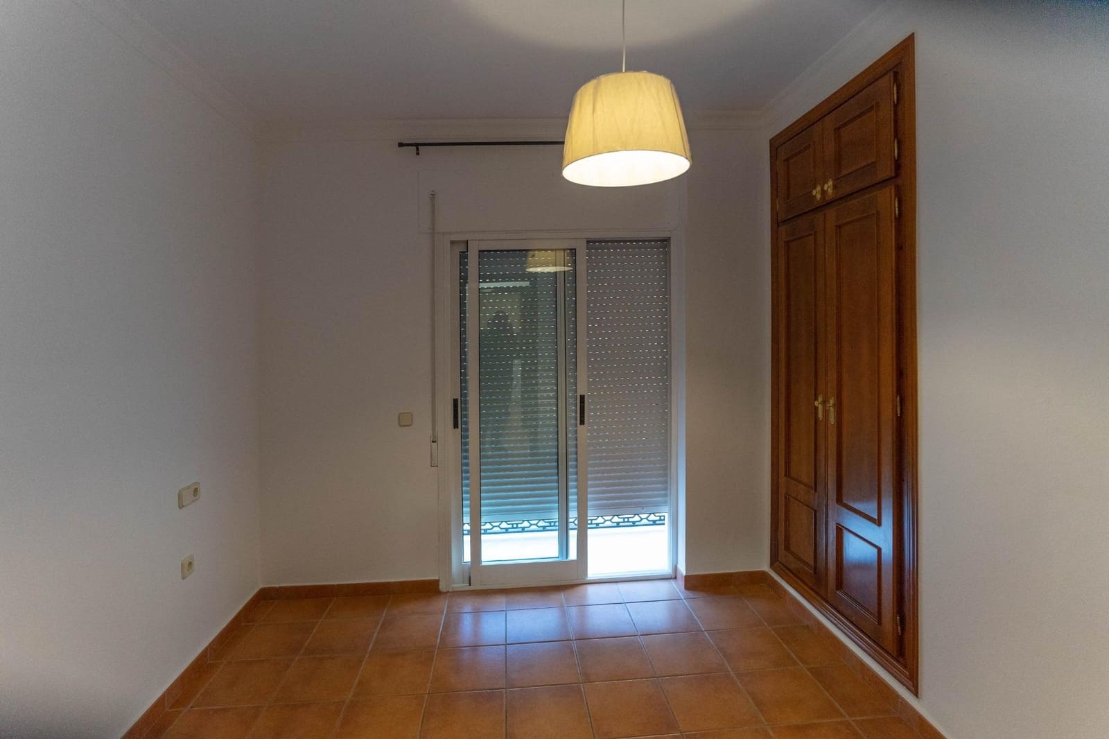 3 slaapkamer Flat te huur in Alhaurin el Grande - € 900 (Ref: 9674220)
