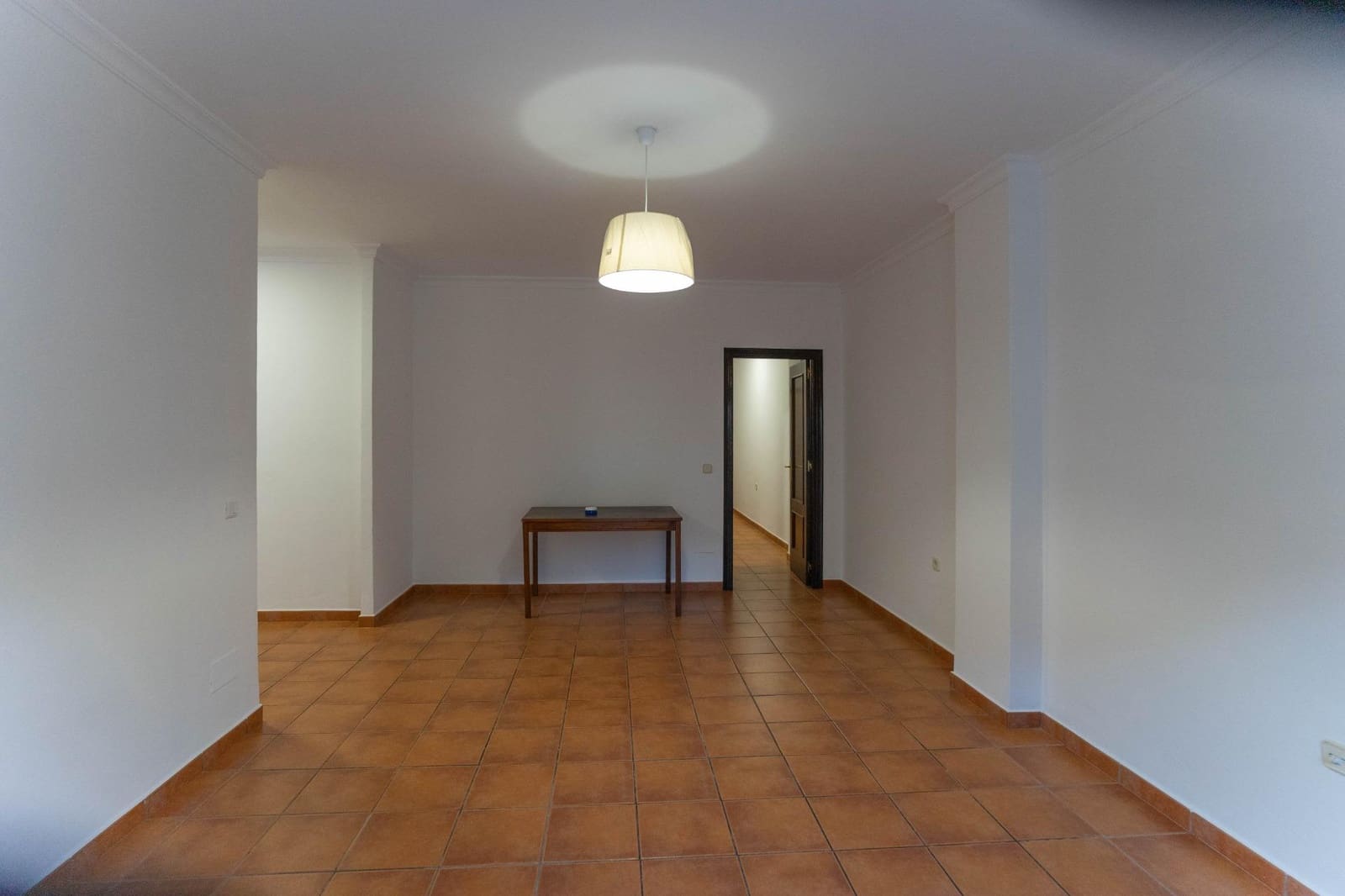 3 slaapkamer Flat te huur in Alhaurin el Grande - € 900 (Ref: 9674220)