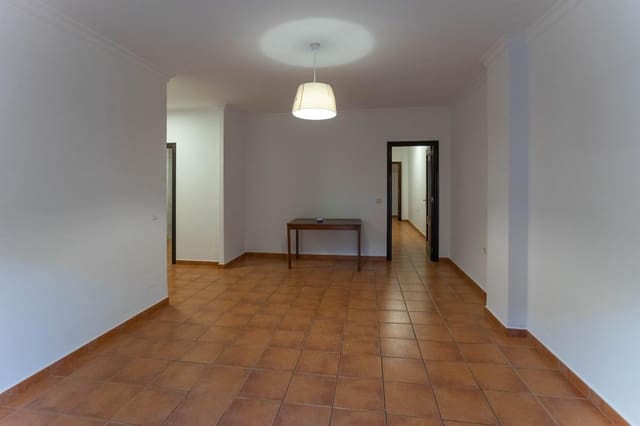 3 slaapkamer Flat te huur in Alhaurín el Grande - € 900 (Ref: 9674220)