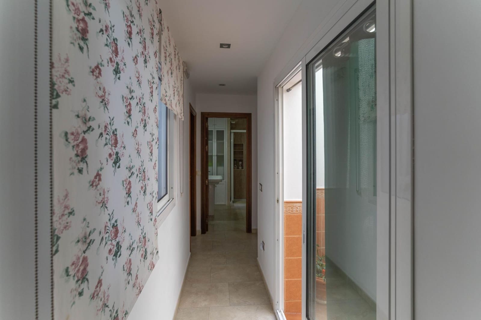 2 slaapkamer Flat te huur in Alhaurin el Grande - € 875 (Ref: 9674221)