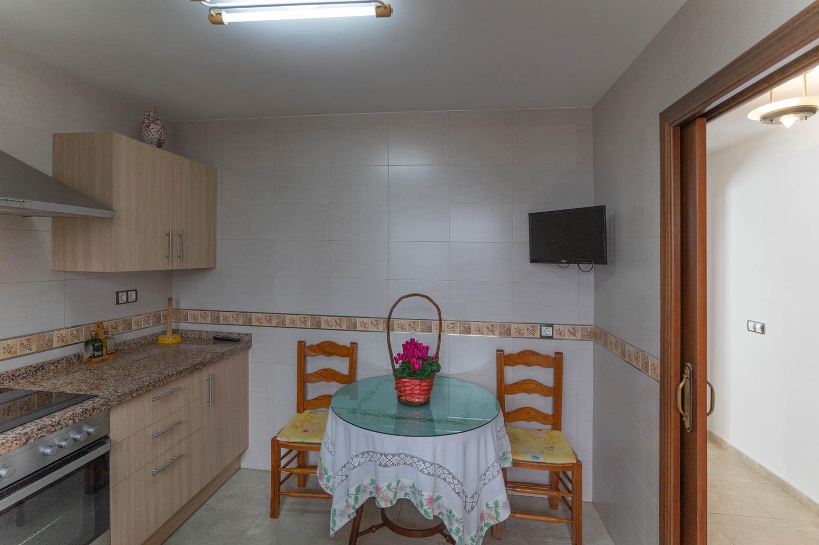 2 slaapkamer Flat te huur in Alhaurin el Grande - € 875 (Ref: 9674221)