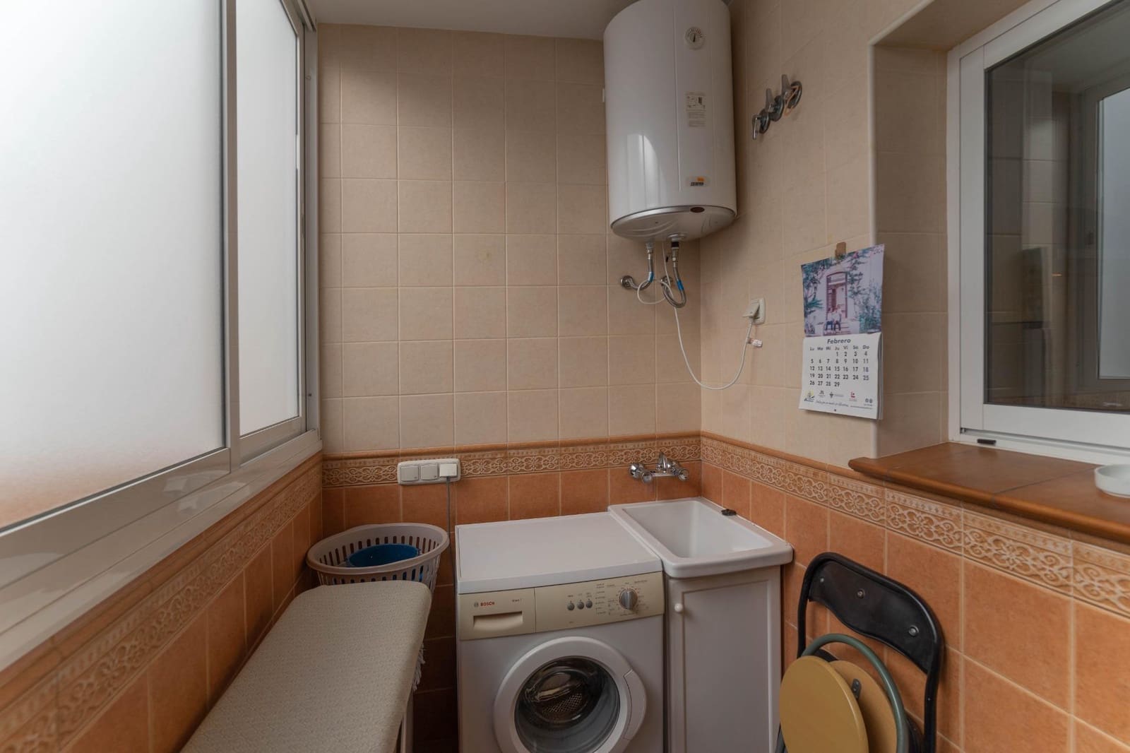 2 slaapkamer Flat te huur in Alhaurin el Grande - € 875 (Ref: 9674221)