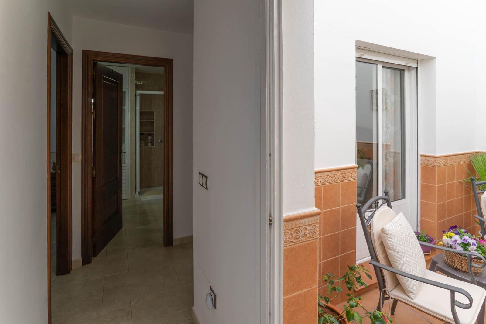 2 slaapkamer Flat te huur in Alhaurin el Grande - € 875 (Ref: 9674221)