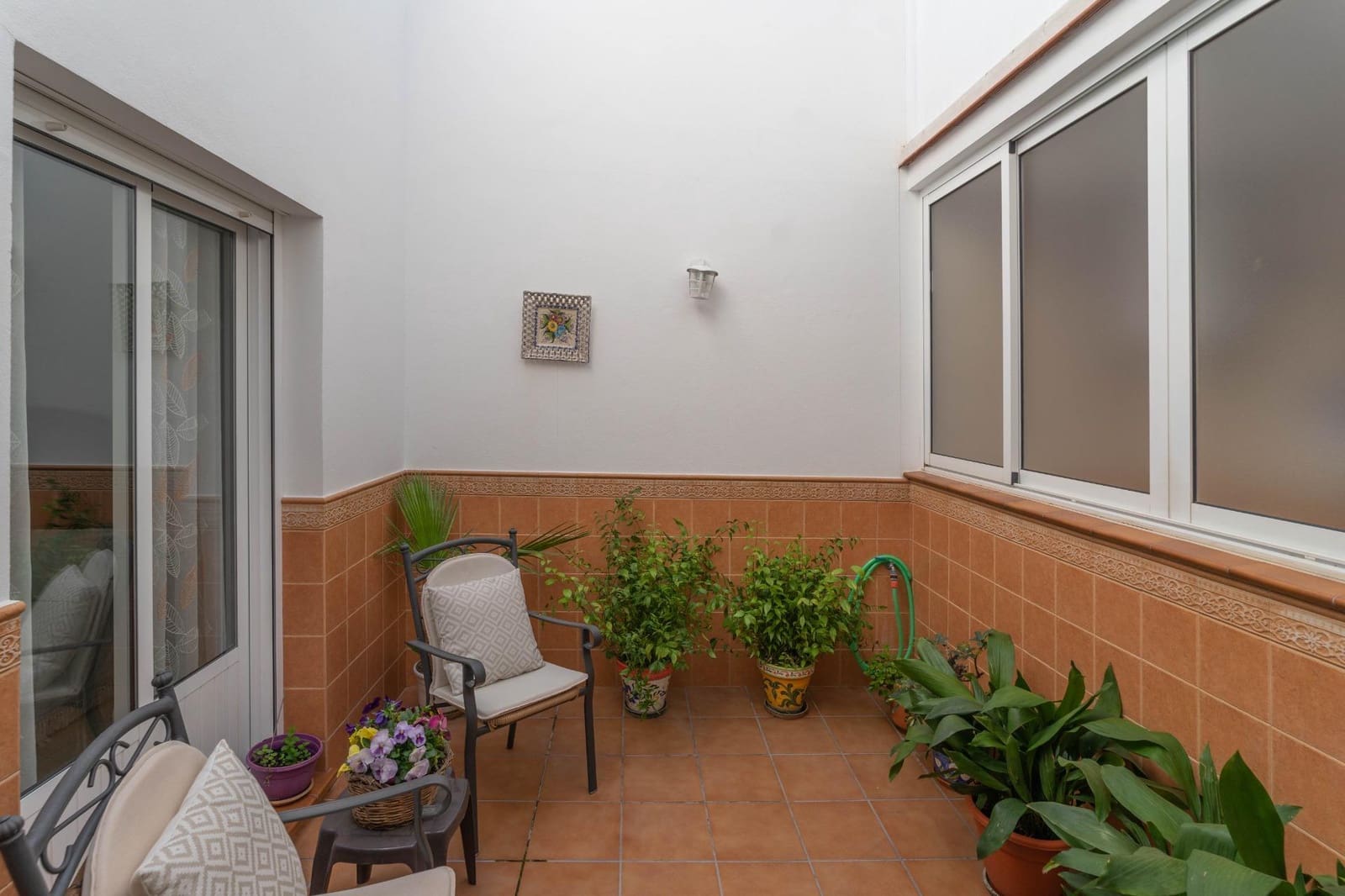 2 slaapkamer Flat te huur in Alhaurin el Grande - € 875 (Ref: 9674221)