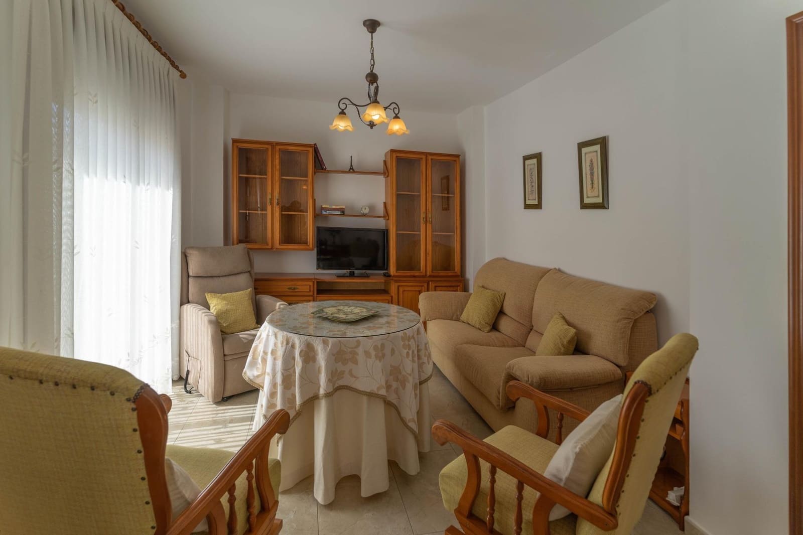 2 bedroom Flat for rent in Alhaurin el Grande - € 875 (Ref: 9674221)