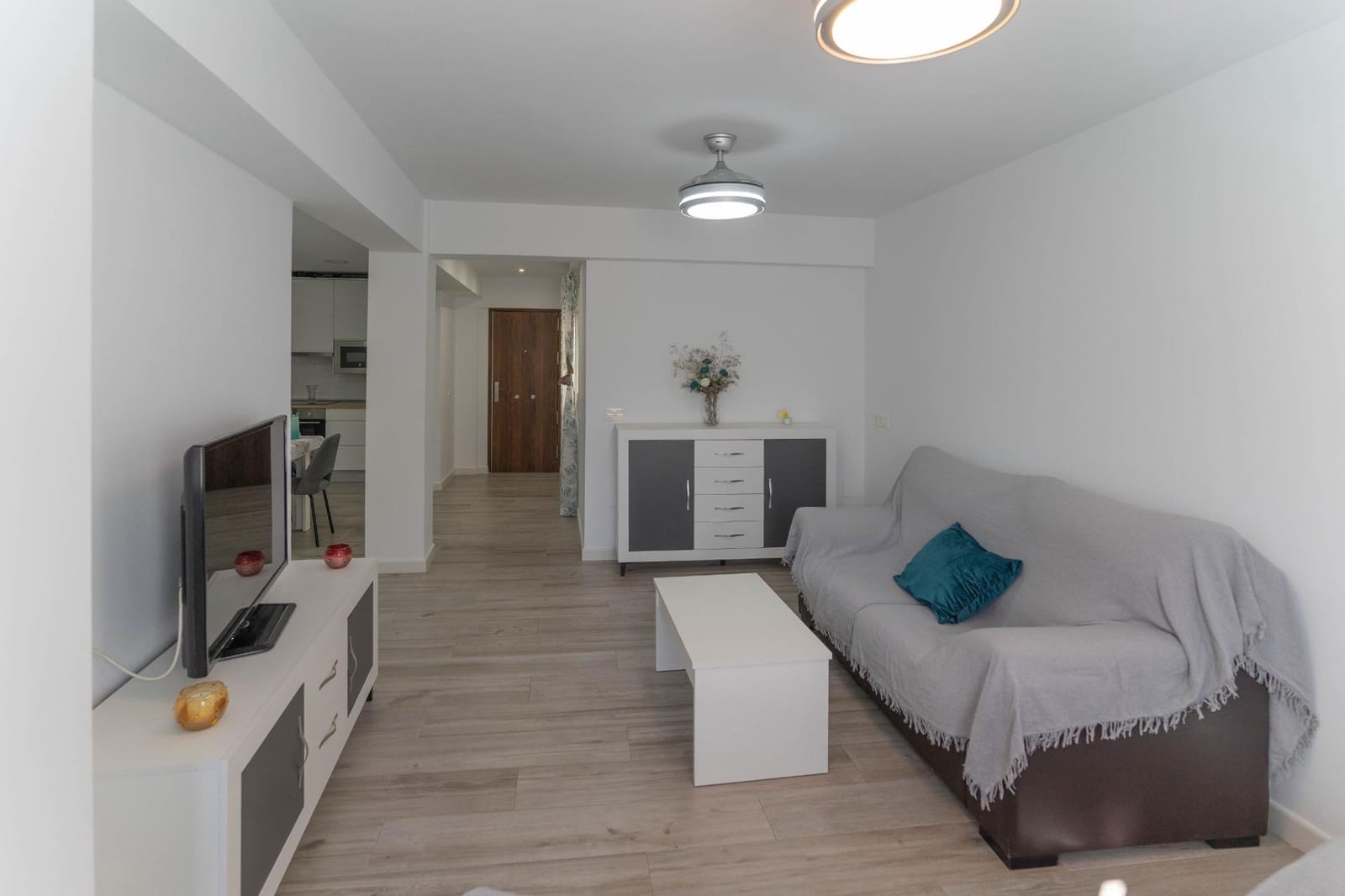 2 makuuhuone Asunto vuokrattavana paikassa Alhaurin el Grande - 900 € (Ref: 9679872)