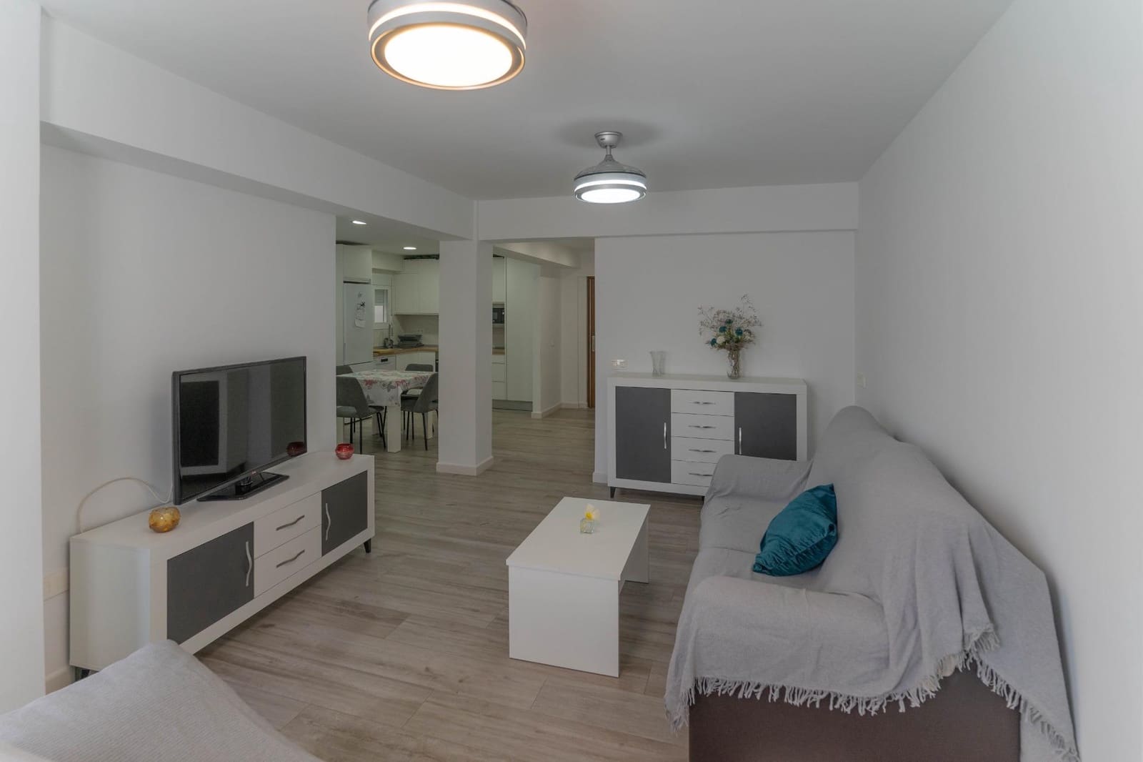 2 makuuhuone Asunto vuokrattavana paikassa Alhaurin el Grande - 900 € (Ref: 9679872)