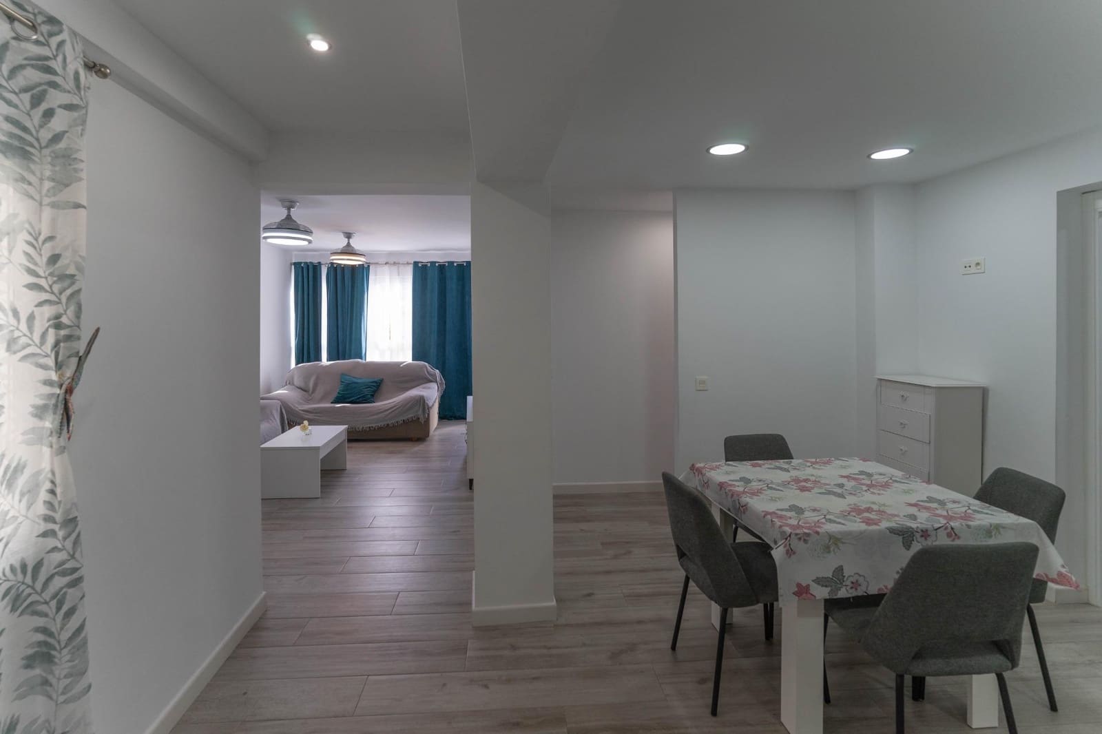 2 makuuhuone Asunto vuokrattavana paikassa Alhaurin el Grande - 900 € (Ref: 9679872)