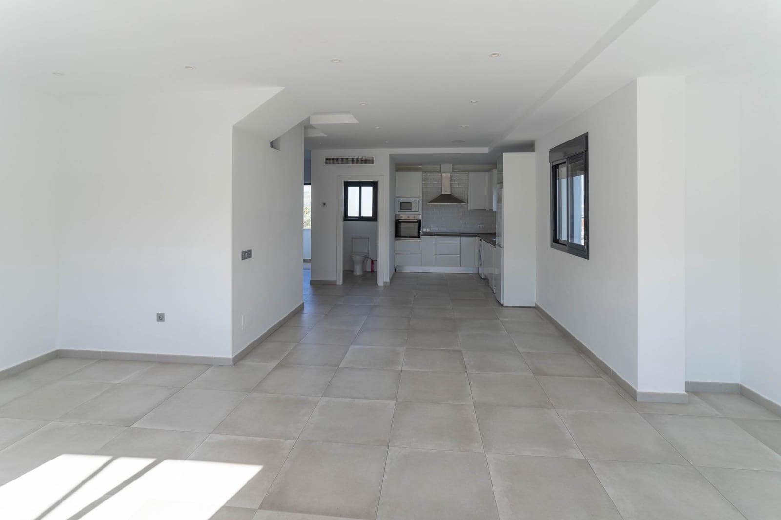 3 soverom Kjedet enebolig til leie i Alhaurin el Grande med svømmebasseng garasje - € 1 700 (Ref: 9714935)