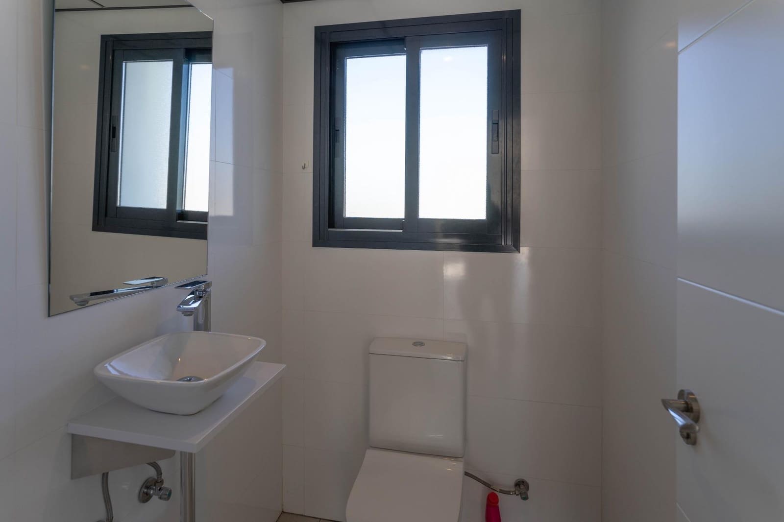 3 soverom Kjedet enebolig til leie i Alhaurin el Grande med svømmebasseng garasje - € 1 700 (Ref: 9714935)