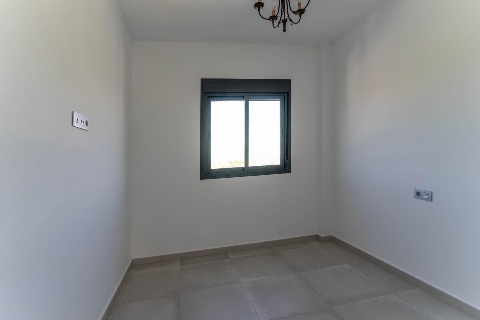 3 soverom Kjedet enebolig til leie i Alhaurin el Grande med svømmebasseng garasje - € 1 700 (Ref: 9714935)