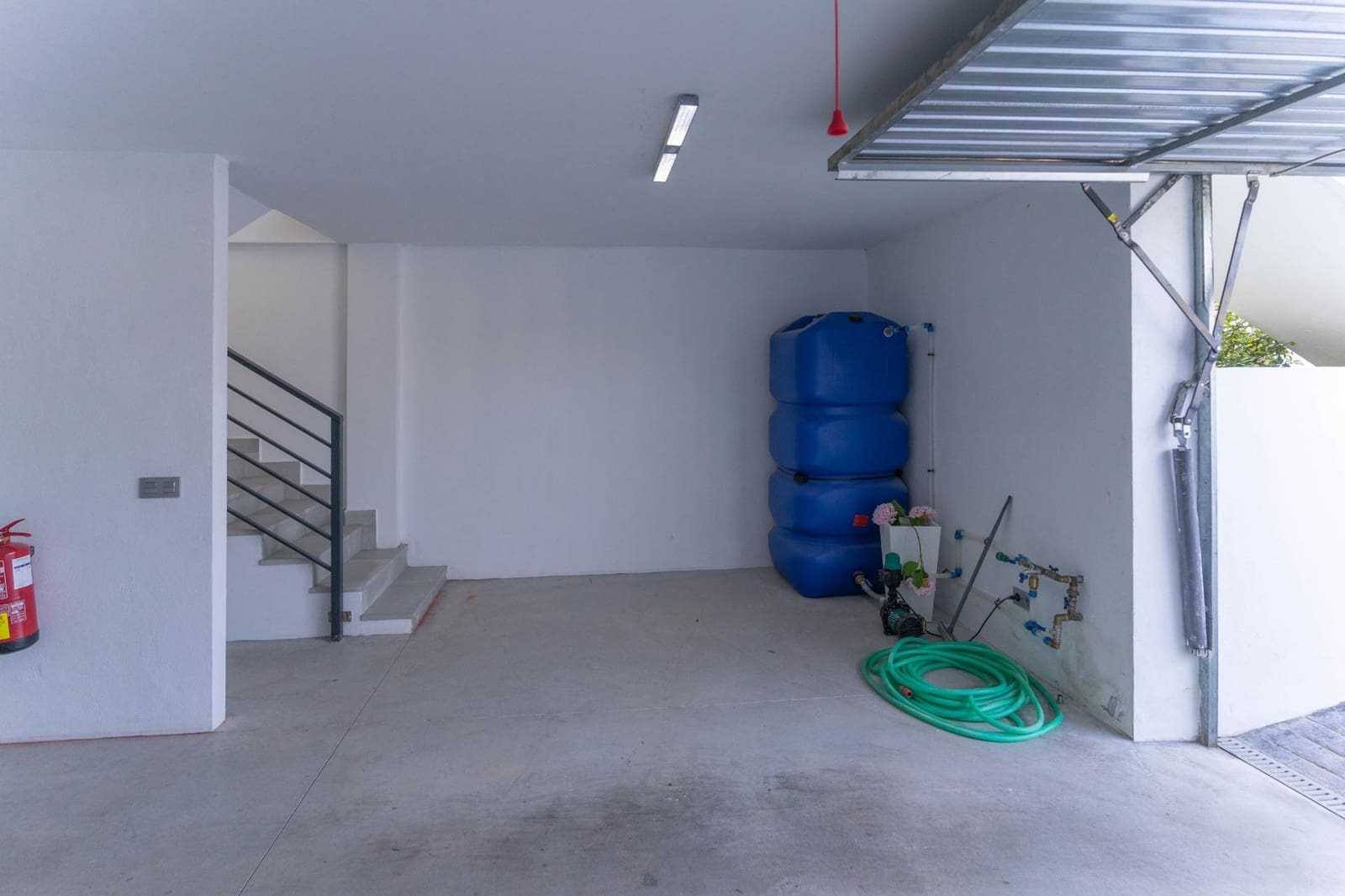 3 soverom Kjedet enebolig til leie i Alhaurin el Grande med svømmebasseng garasje - € 1 700 (Ref: 9714935)