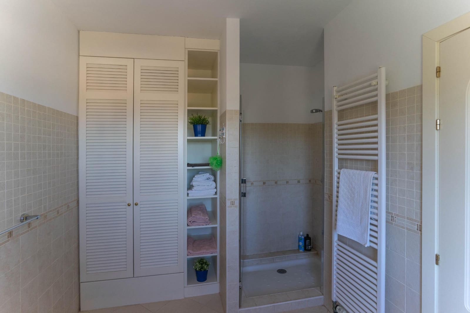 3 quarto Moradia para arrendar em Alhaurin el Grande com piscina garagem - 2 500 € (Ref: 9747893)