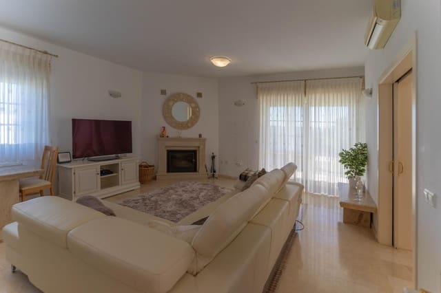 3 sypialnia Willa do wynajęcia w Alhaurín el Grande z basenem garażem - 2 500 € (Ref: 9747893)