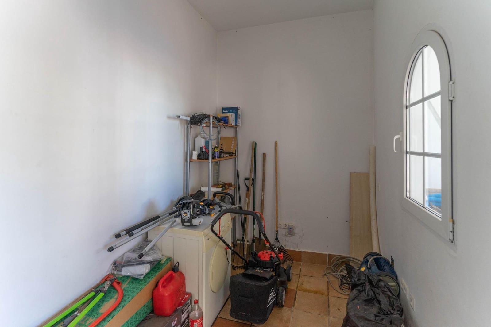 3 quarto Moradia para arrendar em Alhaurin el Grande com piscina garagem - 2 500 € (Ref: 9747893)