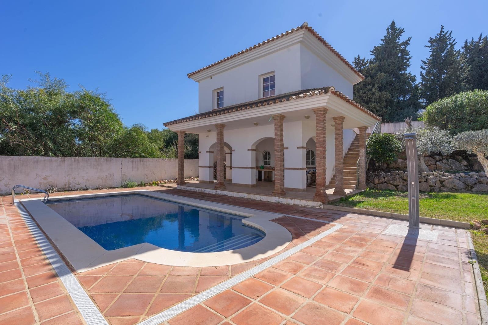 3 quarto Moradia para arrendar em Alhaurin el Grande com piscina garagem - 2 500 € (Ref: 9747893)